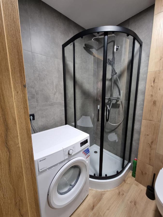 Piekny Apartament Przy Parku, Blisko Dworca, Centrum Радом Екстериор снимка